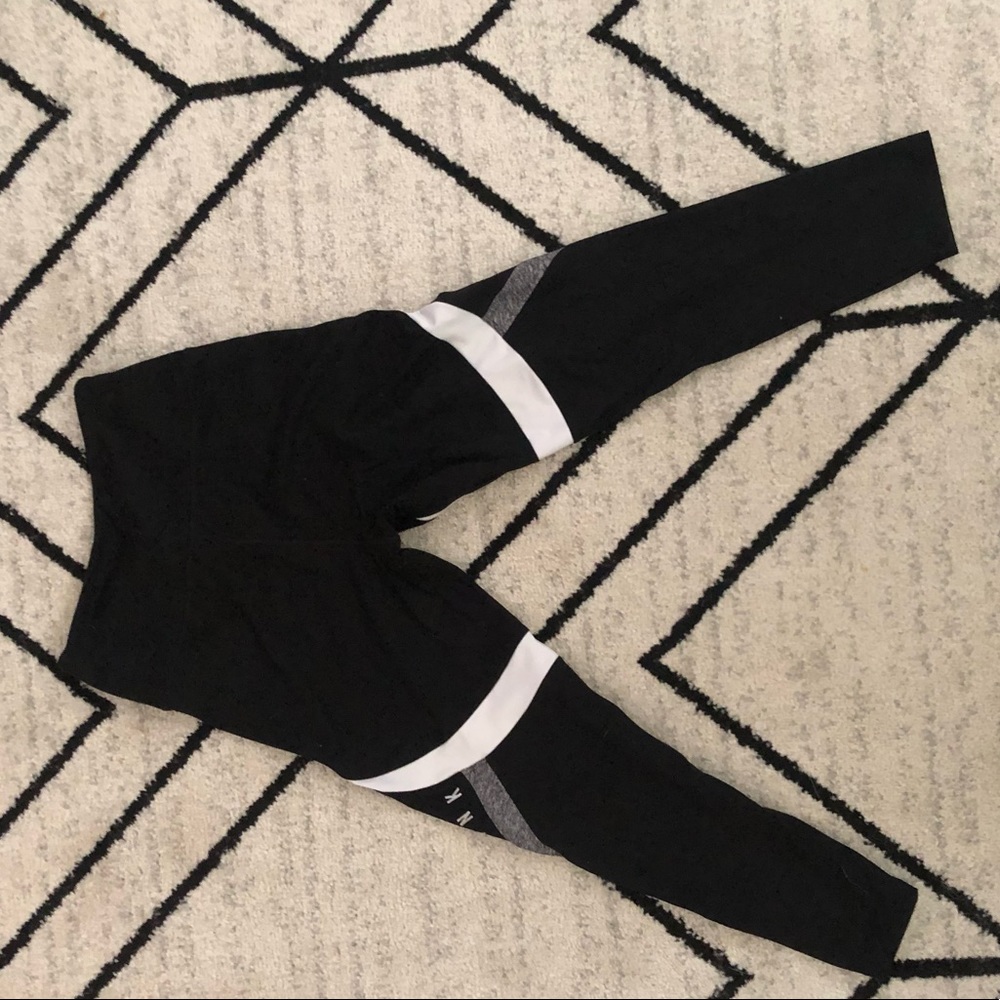 Victoria’s Secret PINK leggings - Picture 2 of 3